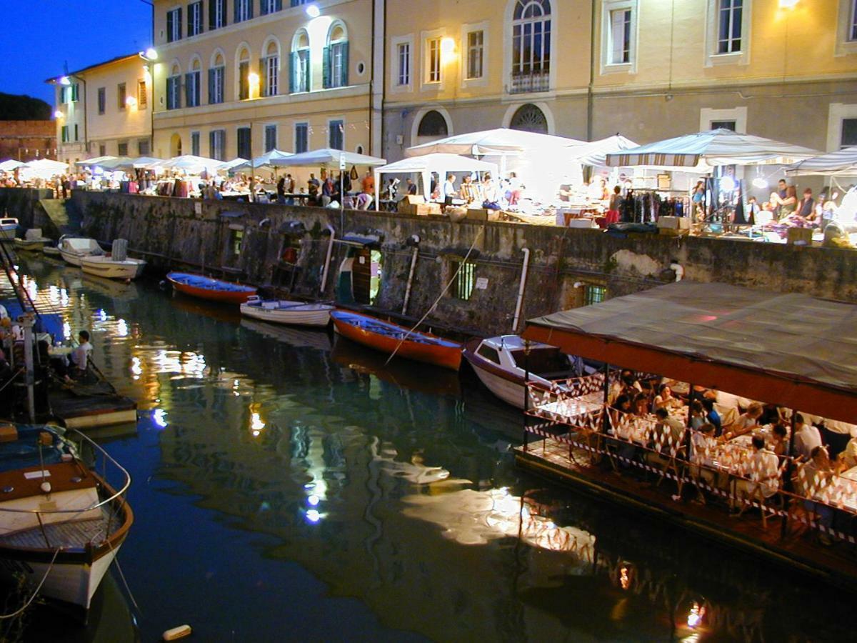 Casa Arte Apartment Livorno Bagian luar foto